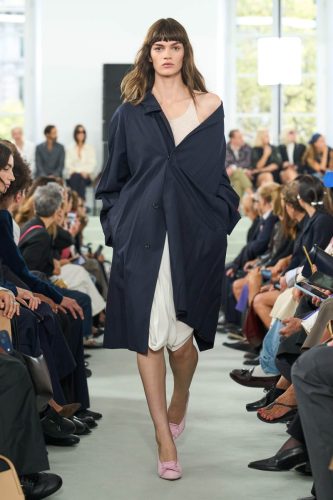 Jil Sander Spring 2027 Ready-to-Wear Runway Collection at Milan