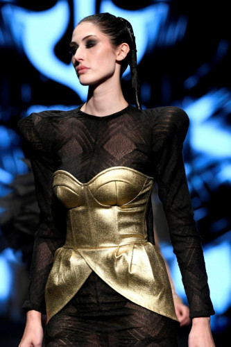Jonathan Guzman alla Los Angeles Fashion Week Powered By Art Hearts Fashion Autunno/Inverno 2022