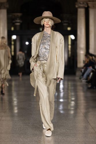 Keqiao SS26 MFW: Bridging Fashion, Industry, and Global Vision