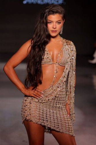 Debutto di LEILA DENISE alla Settimana della Moda di New York SS26