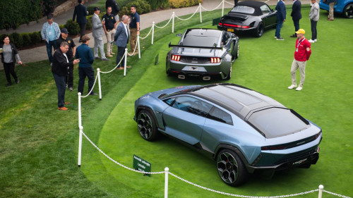 Lamborghini-presented-at-the-72nd-Pebble-Beach-Concours-dElegance-with-the-Lanzador-H