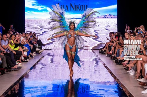 Lila-Nikole-Unveils-GRAPHIC-PARADISE-at-Miami-Swim-Week-2024