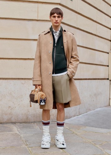 LOUIS-VUITTON-PRE-COLLECTION-SS25-LOOK-2
