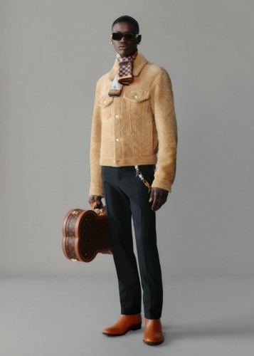 LOUIS-VUITTON-PRE-COLLECTION-SS25-LOOK-28
