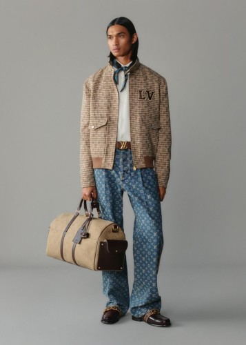 LOUIS-VUITTON-PRE-COLLECTION-SS25-LOOK-29