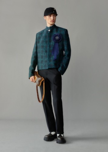 LOUIS-VUITTON-PRE-COLLECTION-SS25-LOOK-36