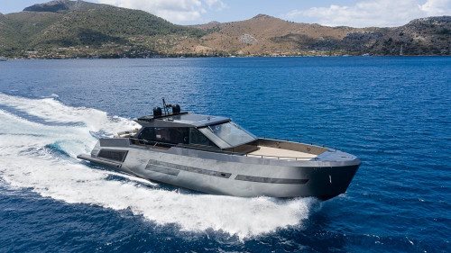 MAZU 82 A HIGH TECH-YET-STYLISH CREATION IS EQUAL PARTS SUPERYACHT AND CRUISER