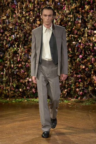 Maison Margiela Spring 2027 Ready-to-Wear Collection at Paris Fashion Week