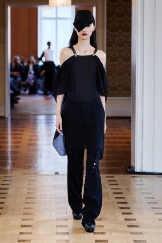 MartinQuad SS27 Runway16 by Finnegan-Koichi-Godenschweger for BFW 2x3