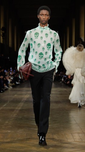 McQueen AW25 Look 18