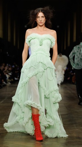 McQueen AW25 Look 19