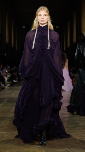 McQueen AW25 Look 23