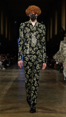 McQueen AW25 Look 40