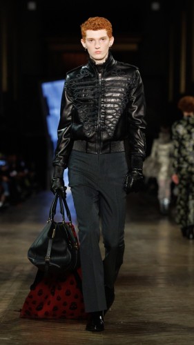 McQueen AW25 Look 42