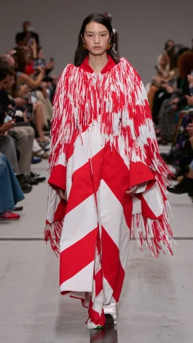 Missoni-SS25-Show-Look-9X16-005