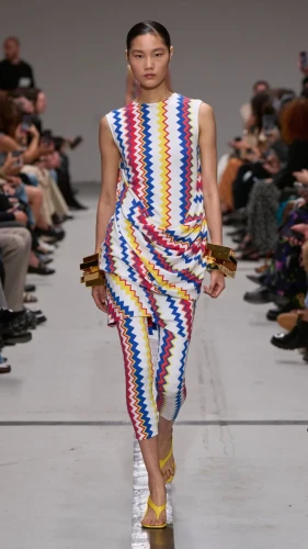 Missoni-SS25-Show-Look-9X16-025