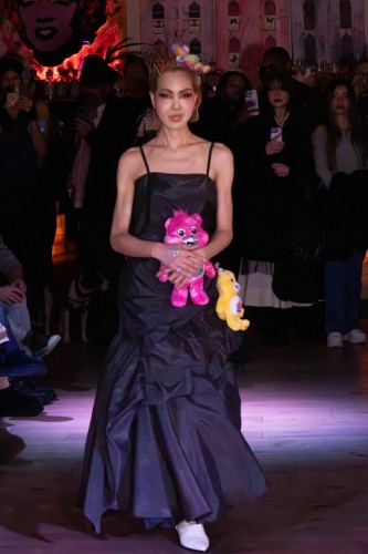 Look-15