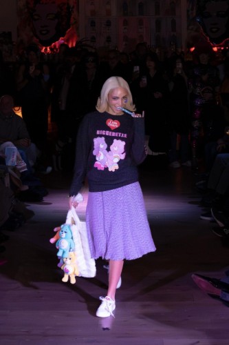 Look-3