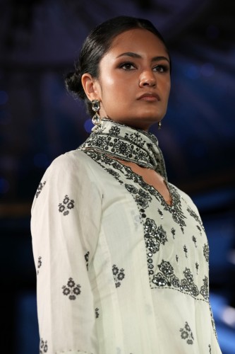 Runway 7 February 2025 - Naeem Khan, Award Presentation, W For Women, Geminihues By Neha Goel, Cause & Effect, Art Of Thread