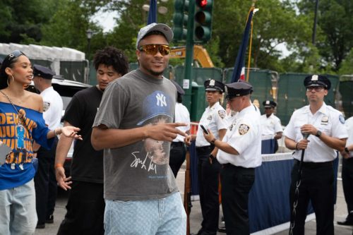 New-York-Knicks-NBA-Championship-Parade-in-53-Years-63