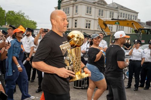 New-York-Knicks-NBA-Championship-Parade-in-53-Years-65