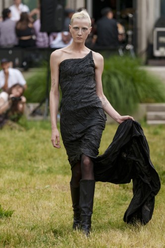 Olivia-Ballard-230713 SS24 Look01 @haydonperrior BFW