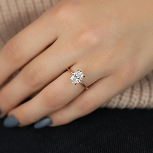 Oval-Engagement-Rings-11