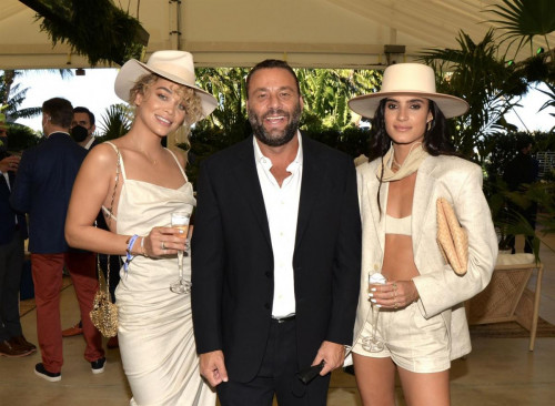 Jasmine Sanders, David Grutman, Isabela Grutman 3