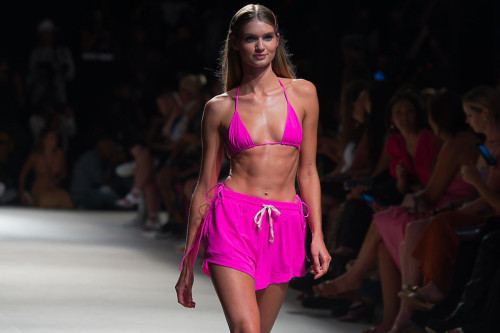 paraiso-oneone-fashion-show-21