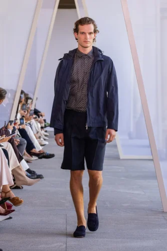 Peserico Spring 2027: “Tessuti di Parole” in Milan Fashion Week