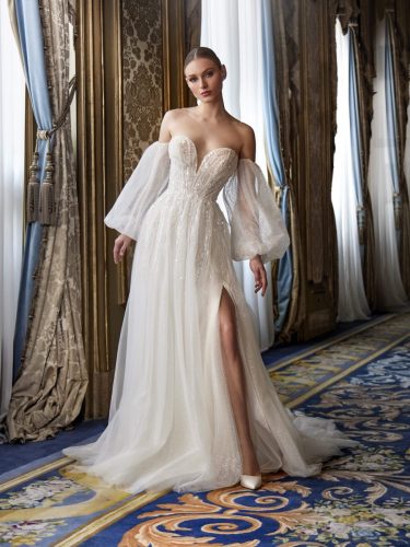 Pronovias Unveils the Privée 2026 Collection