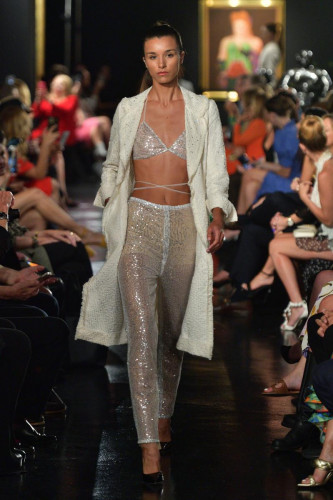 Sfilata di moda Rene by RR alla Miami Fashion Week 2022