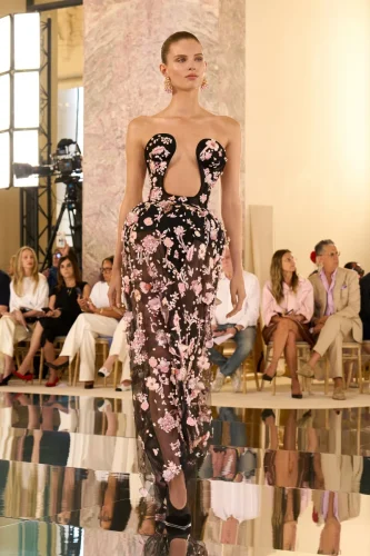 Schiaparelli HCFW2627 16 d3b4c604-82da-4ad6-86eb-69c645fc99b1