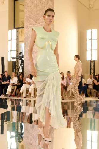 Schiaparelli HCFW2627 22 77635cee-d520-4fb7-b92f-e9a426cdbbe7