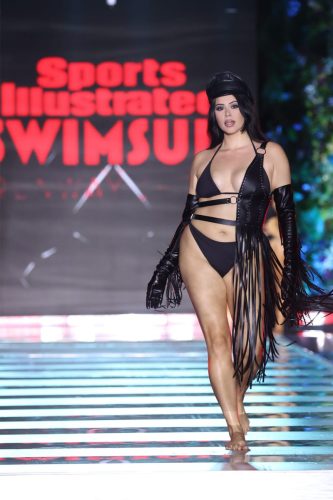 Sports Illustrated Swimsuit Takes Over Miami Swim Week with Lizzo, Bethenny Frankel and Alix Earle