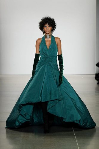 DESFILE OTOÑO INVIERNO 2020 DE TADASHI SHOJI en la NYFW