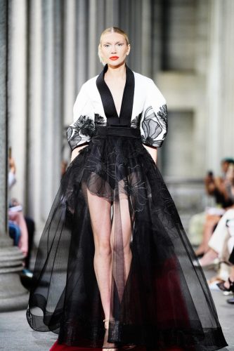 VERDAVAINNE Sets the Stage for NYFW with Dazzling Spring 2026 Collection