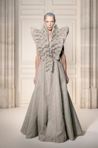 Look 19