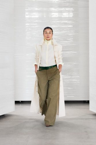 WF SS27 EXCHANGE RUNWAY LOOK11